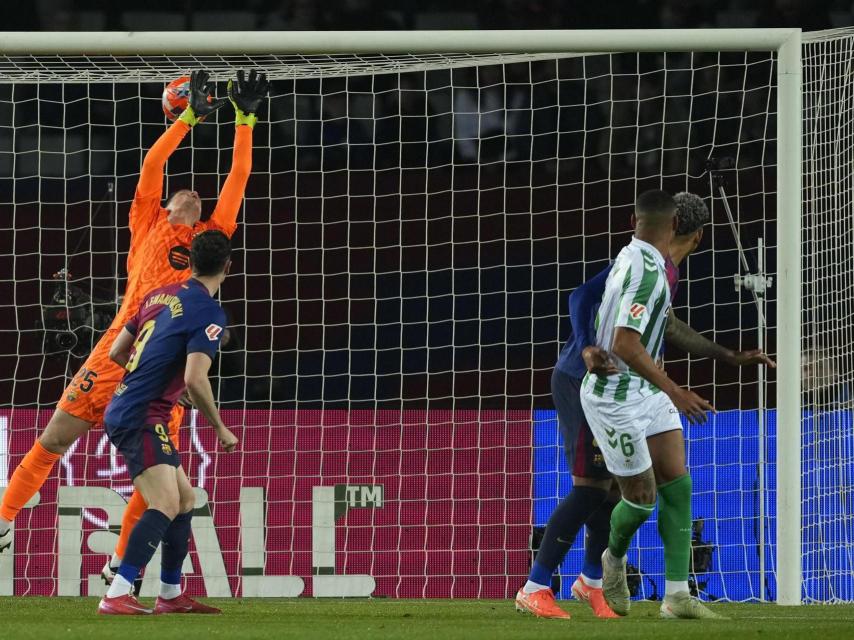 Natan marca el gol del empate del Betis