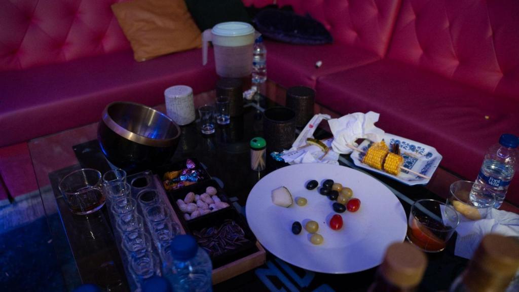 Interior del bar A8 de Badalona