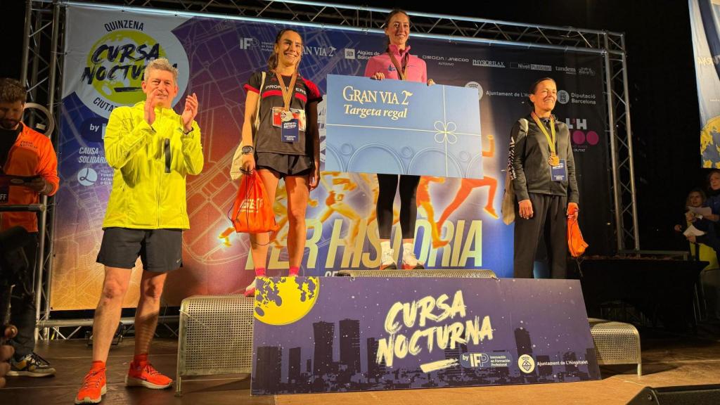 Más de 7.000 personas participan en la Cursa Nocturna de L'Hospitalet de Llobregat