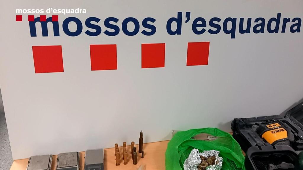 Imagen de la operación llevada a cabo por los Mossos d' Esquadra