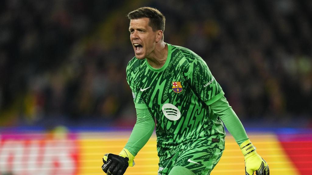 Wojciech Szczesny reacciona durante el Barça-Borussia Dortmund de Champions League