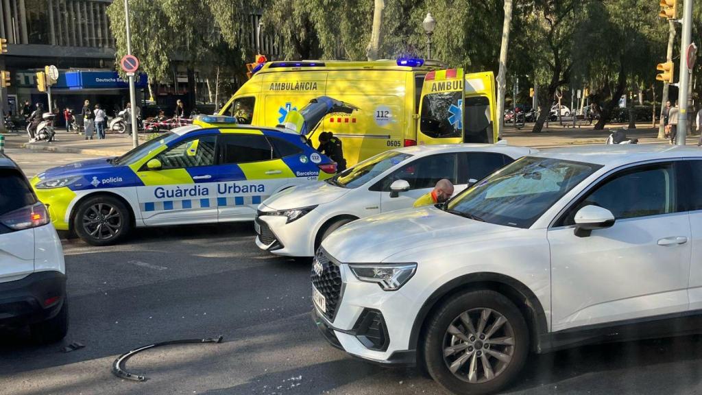 Accidente entre la avenida Diagonal y la calle Entença de Barcelona