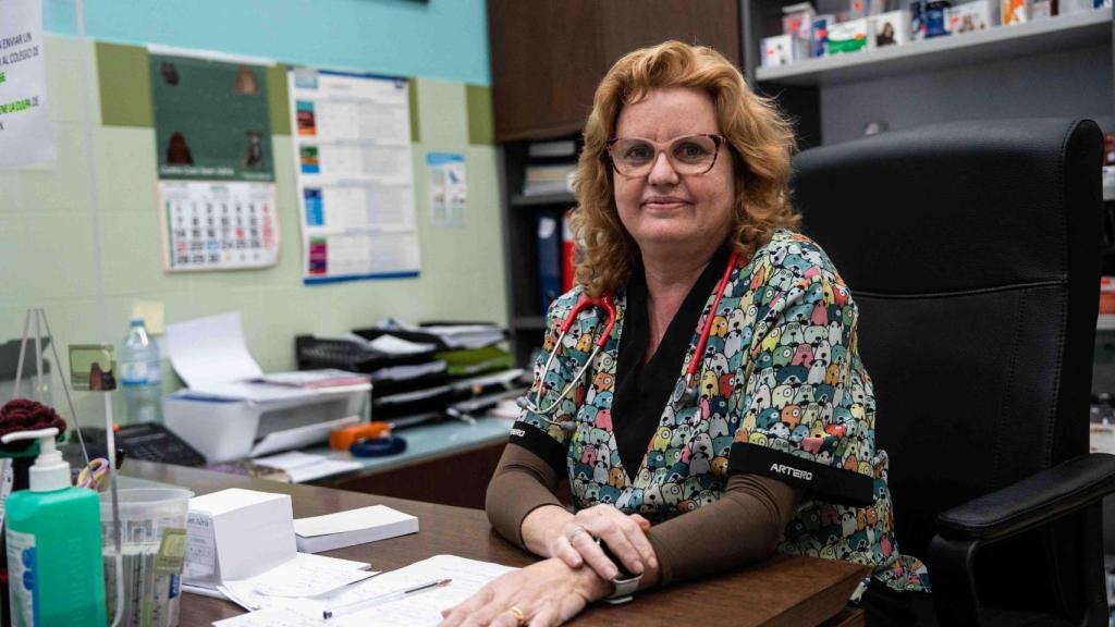 Ruth, la veterinaria de Sant Adrià