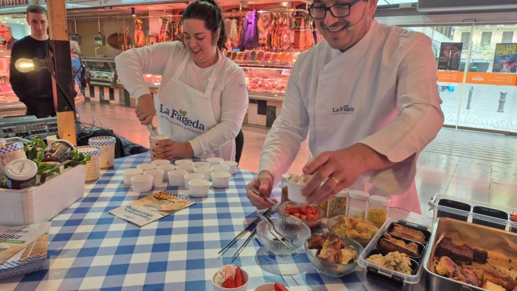 La Fageda ofrece una degustación de sus nuevos sabores de helados en los mercados de Barcelona