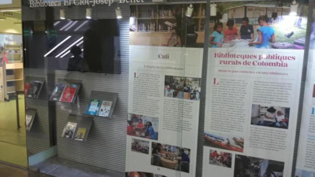 Exposició sobre l'acord entre ciutats a la biblioteca de El Clot