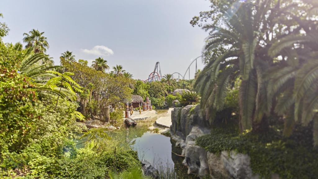 Zonas verdes de Polynesia, en PortAventura Park