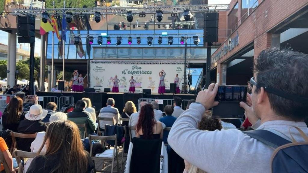 Mostra d'entitats en la Fira de l'Espàrrec de Gavà