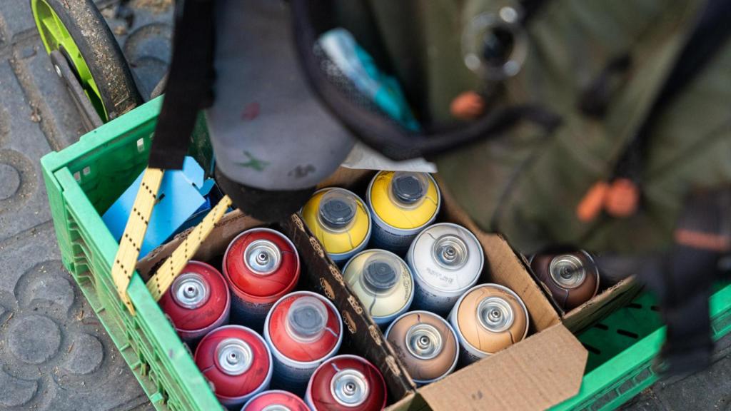 Pintures per a un grafit en una imatge d'arxiu