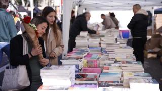 La historia detrás del cartel de Sant Jordi 2025 de Barcelona