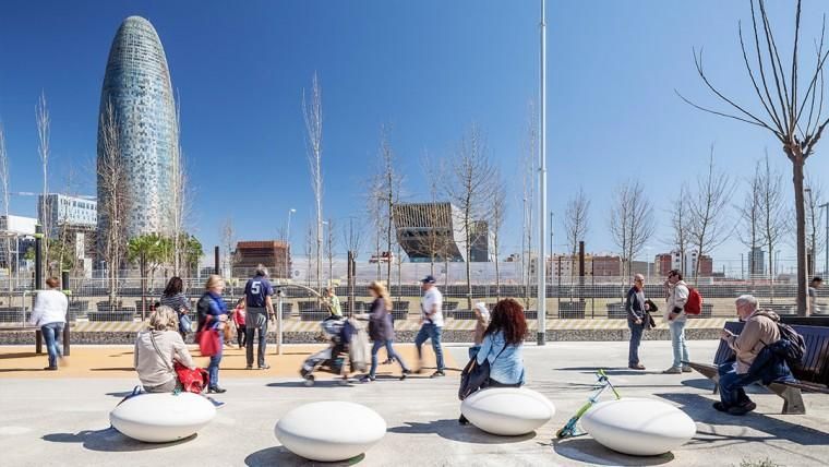 As Ser La Nueva Gran Plaza De Les Gl ries Un oasis Verde En Plena 