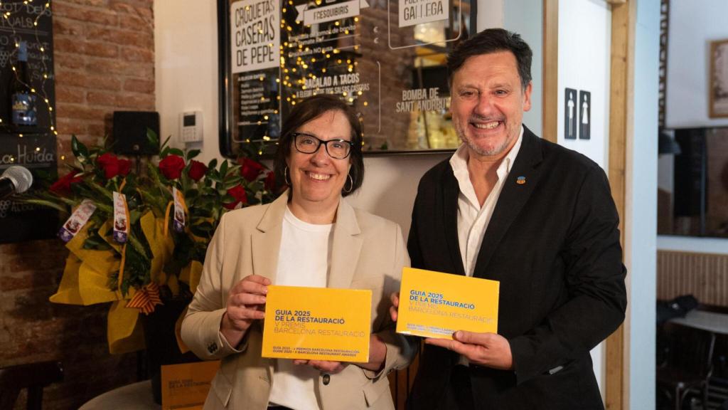 La concejal Raquel Gil presenta la Guia de la Restauració de Barcelona 2025