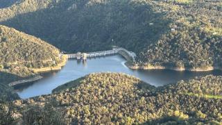 Las compuertas del embalse del pantano de Sau