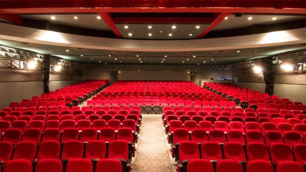 Barcelona recupera uno de los teatros más queridos de Las Ramblas, el Club Capitol