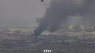 Arde un gran montón de chatarra en Can Tunis