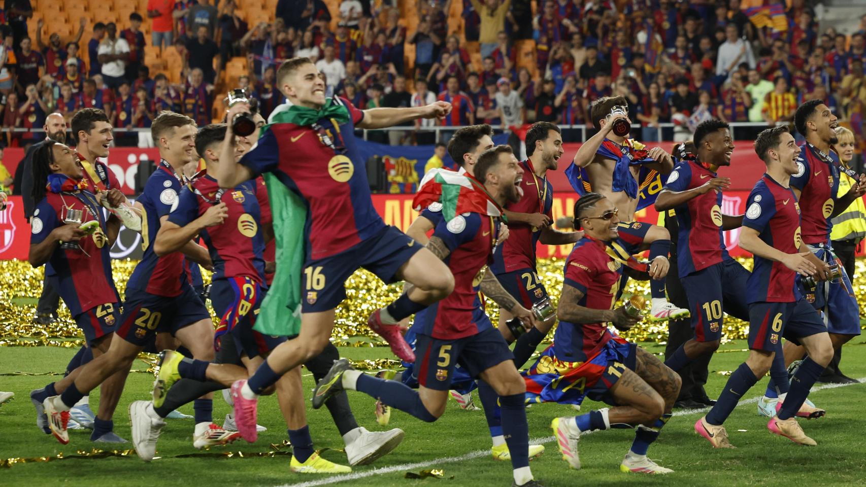 El Barça celebra la Copa del Rey conquistada en La Cartuja