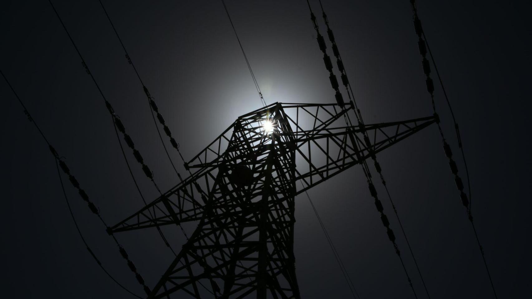 Qué hacer en caso de apagón: alimentos, electrodomésticos y kit de supervivencia