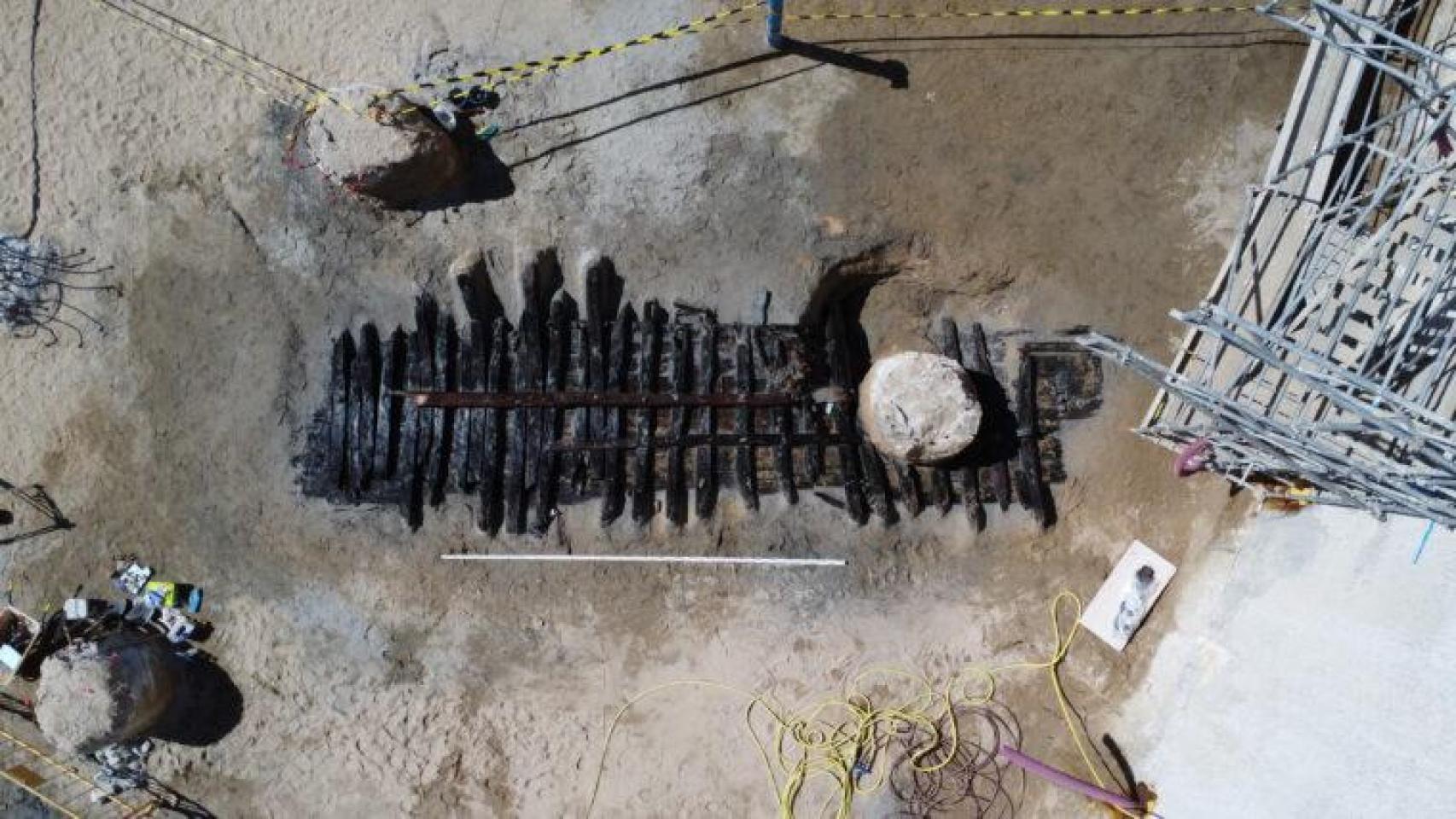 Hallazgo de un barco medieval en el antiguo Mercado del Pescado