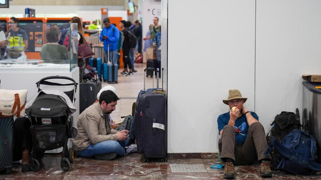 Estación de Sants un día después del apagón