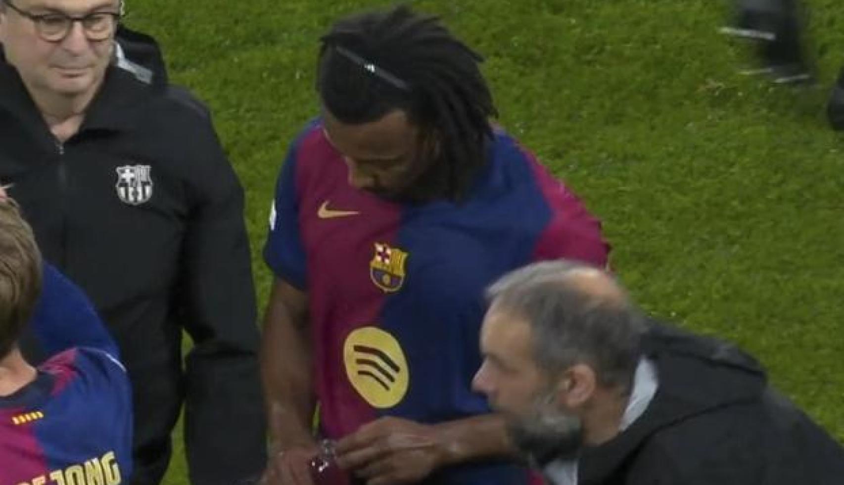 Jules Koundé, decepcionado por lesionarse durante el Barça-Inter de Champions