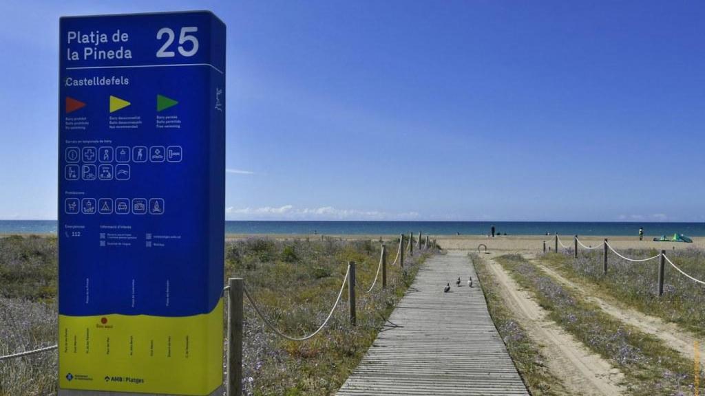 Playa de La Pineda de Castelldefels
