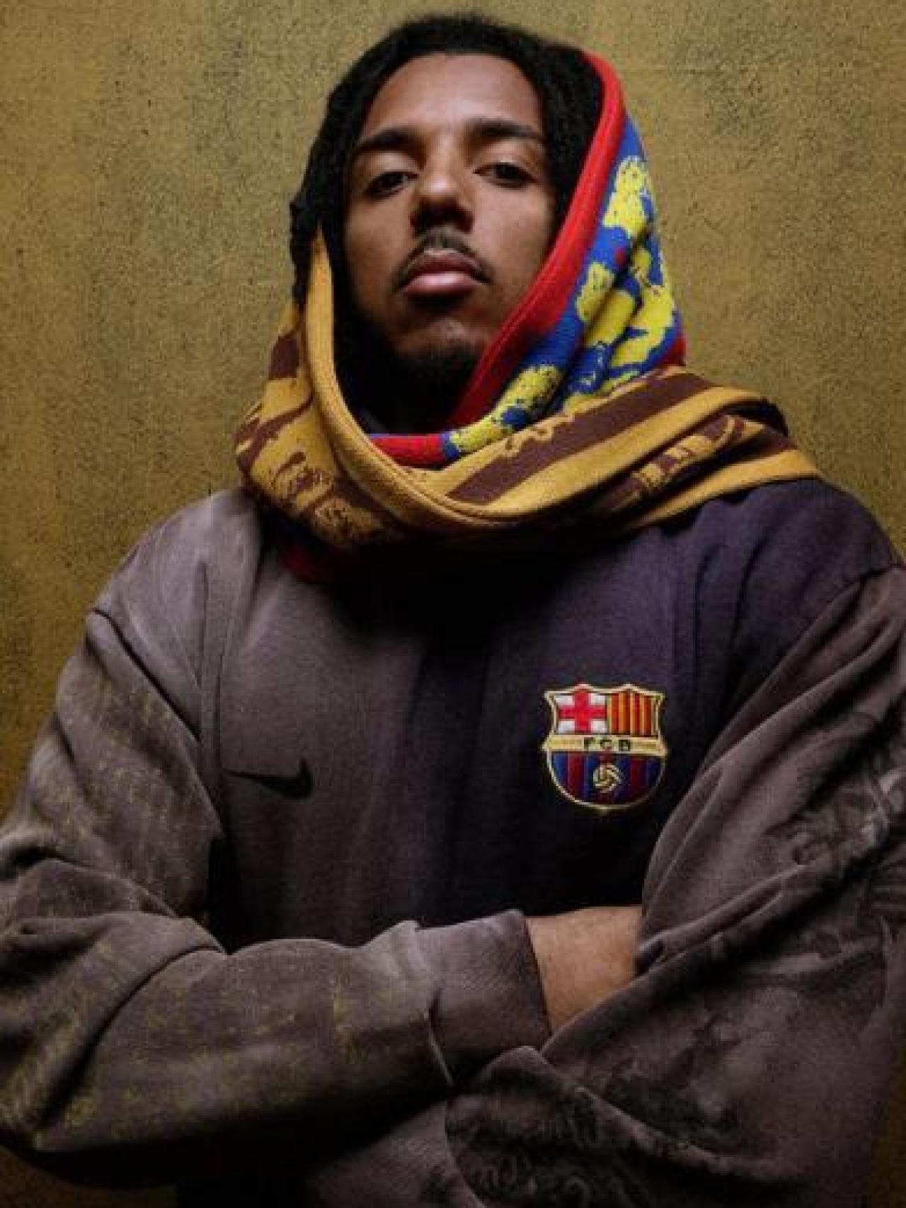 Jules Koundé con la sudadera del Barça por Travis Scott