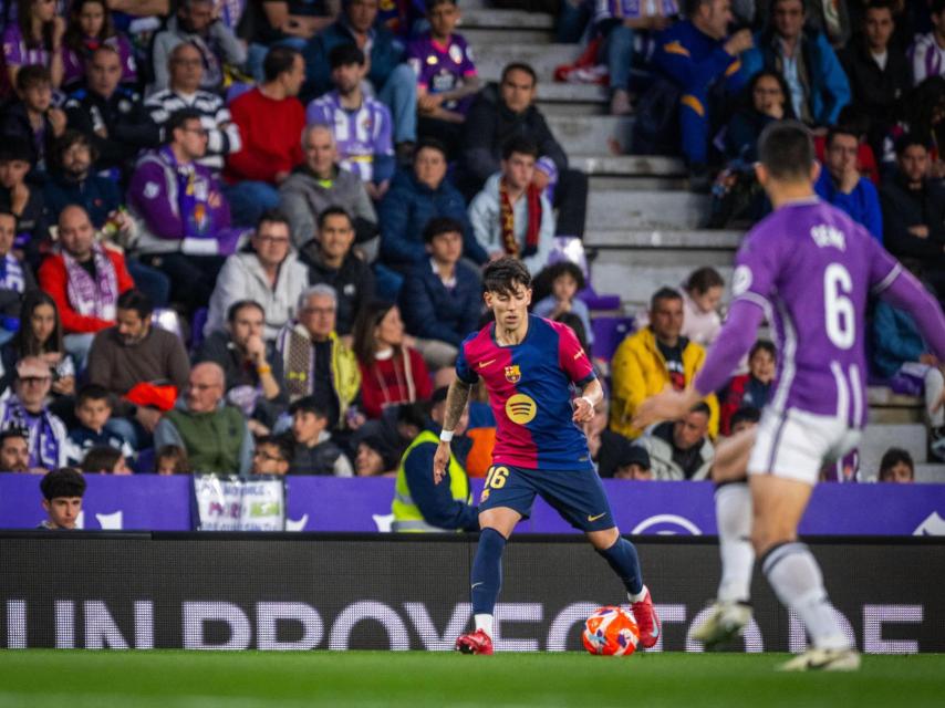 Dani Rodríguez debuta con el primer equipo del Barça ante el Valladolid y se retira lesionado en el minuto 38