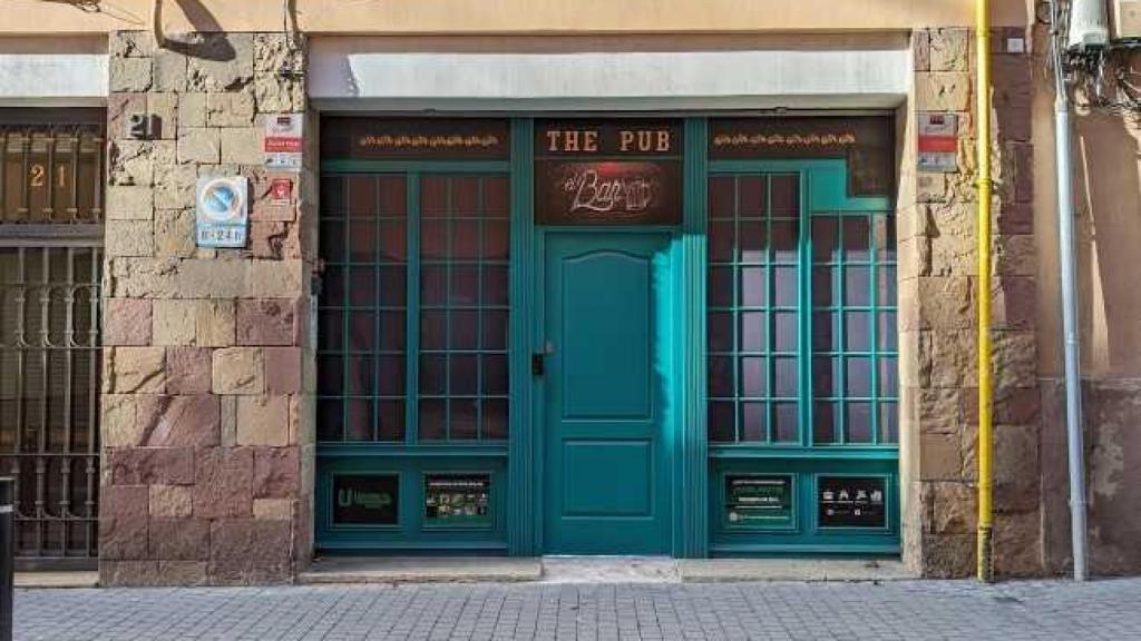 Exterior de El Bar, el escape room de Sants