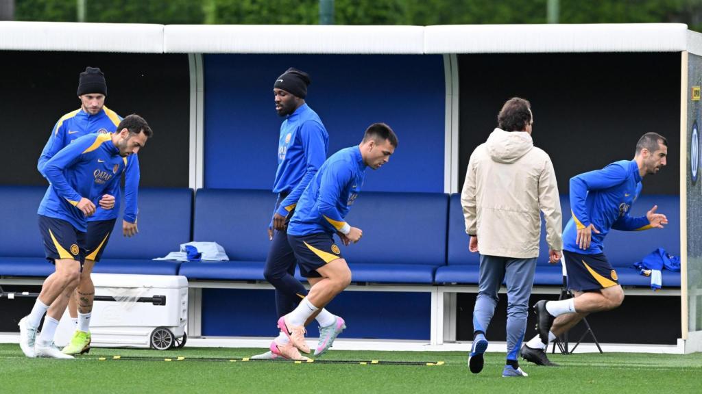 Lautaro Martínez vuelve a los entrenamientos del Inter de Milán en la previa del partido contra el Barça