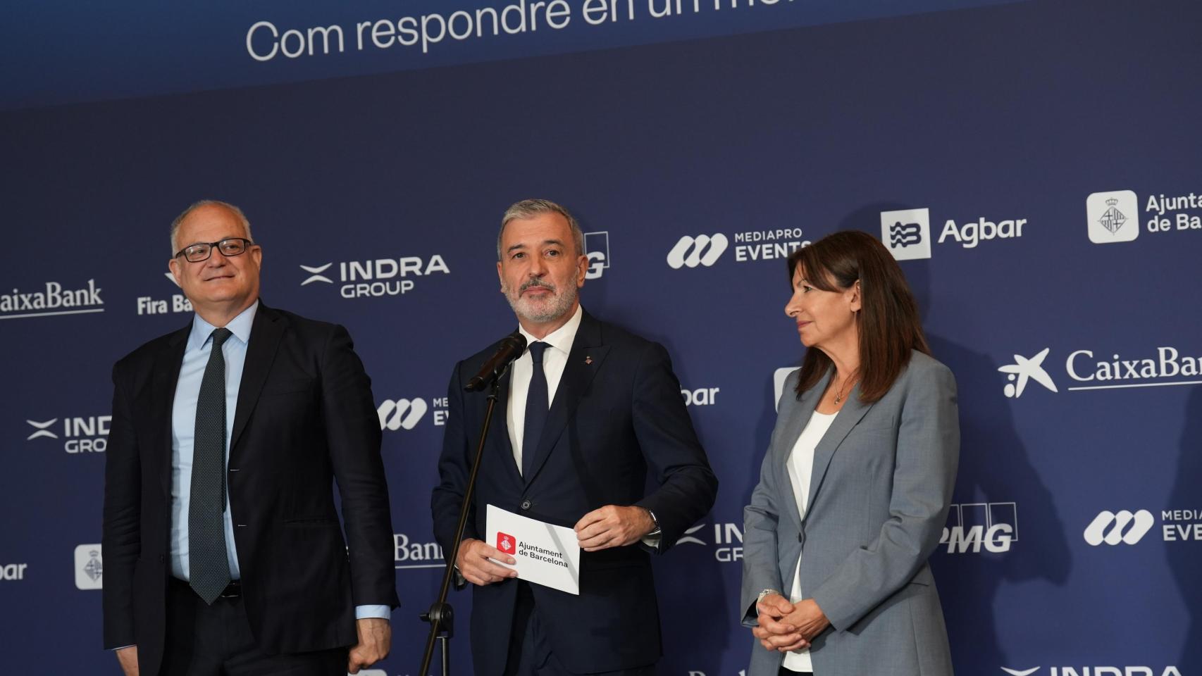 Roberto Gualtieri (Roma), Jaume Collboni (Barcelona) e Hidalgo (París), en el Círculo de Economía