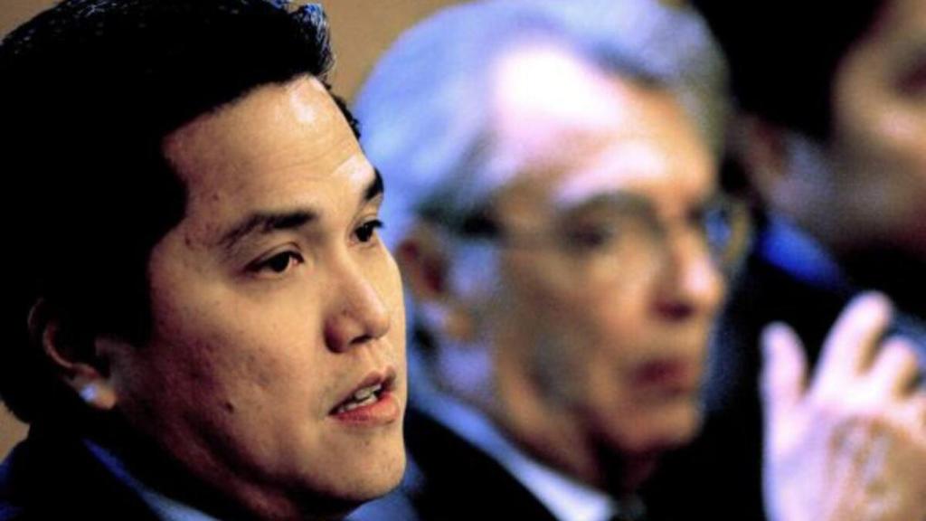 Erick Tohir, expropietario del Inter de Milán, junto a Massimo Moratti