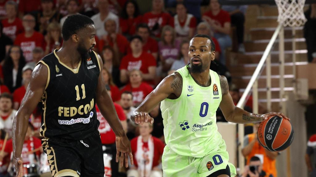 Kevin Punter, defendido por Alpha Diallo en Mónaco