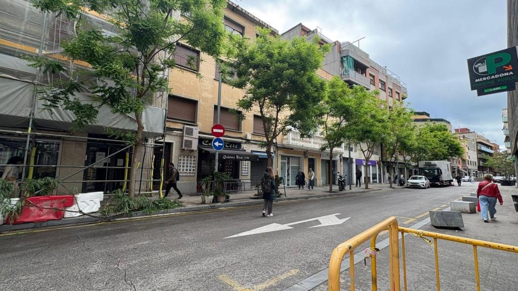 El carrer Bogatell de Sant Adrià