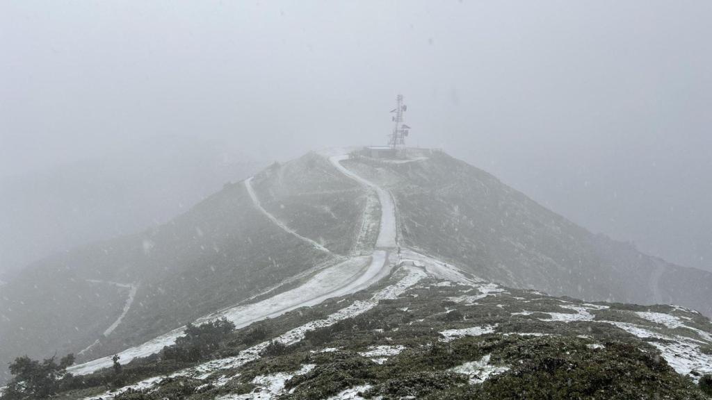 El macizo del Montseny cubierto de nieve