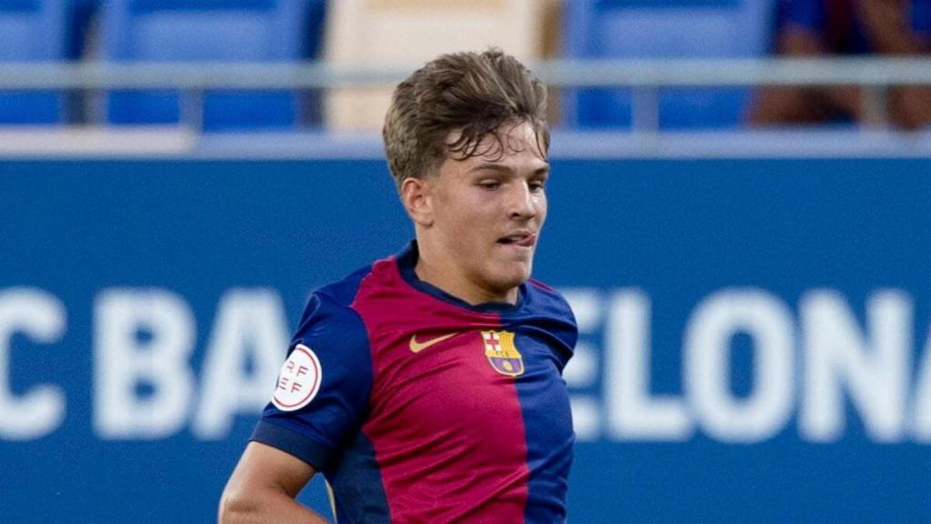 Juan Hernández, en un partido con el Barça B