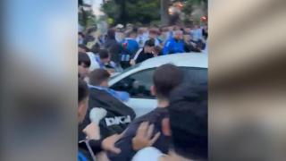 Captura del vídeo del atropello cerca del estadio del Espanyol