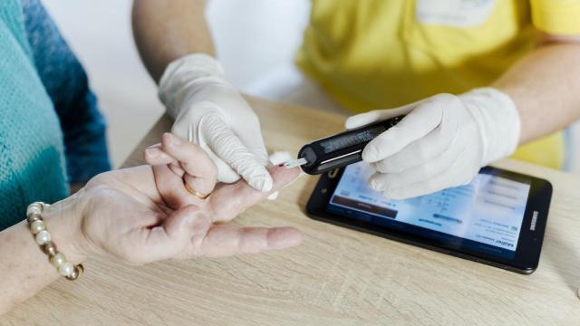 El riesgo de patologías cardiovasculares es mayor entre las personas con diabetes tipo 2 /