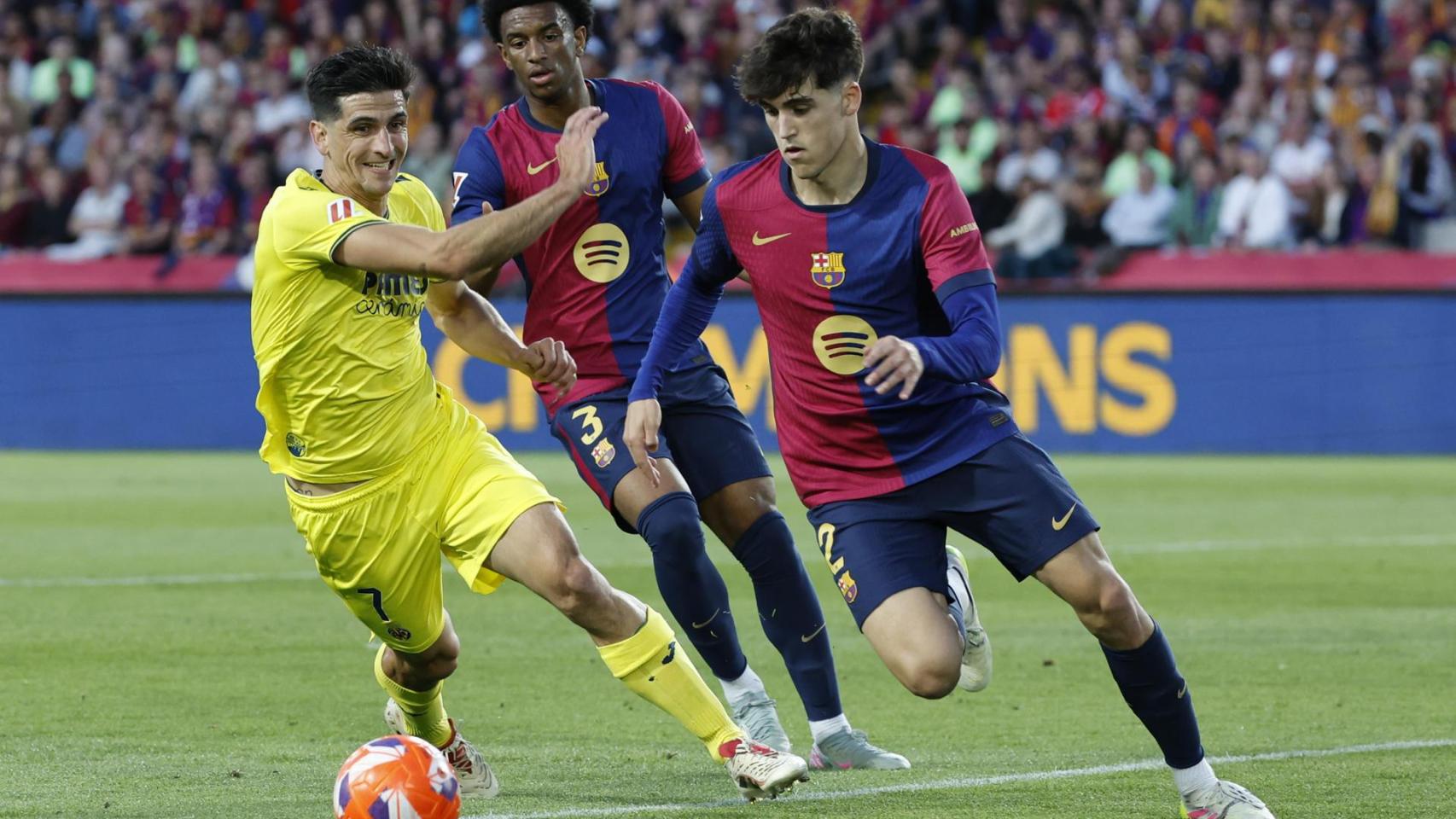 Pau Cubarsí durante el Barça-Villarreal