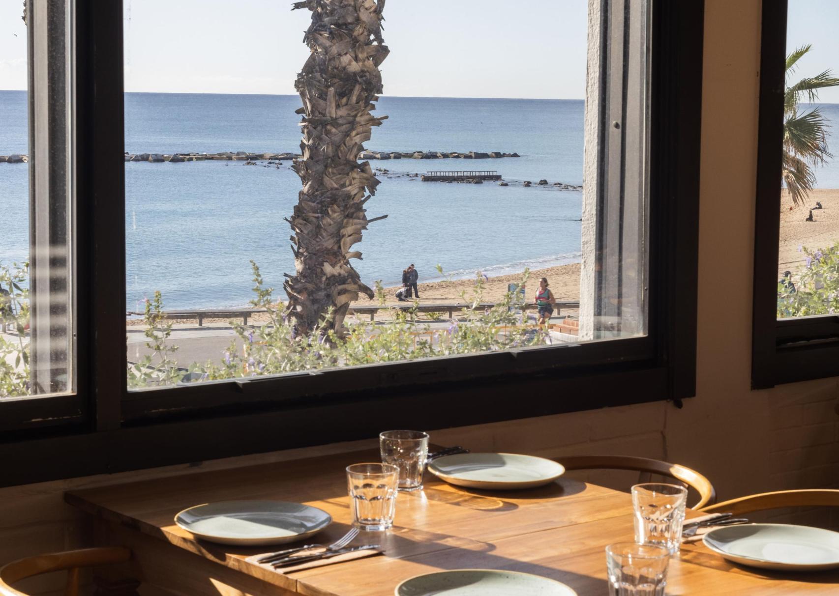 Vistas al mar desde la primera planta del restaurante Barraca
