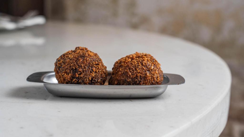 Croquetas del restaurante Catacroquet de Poblenou