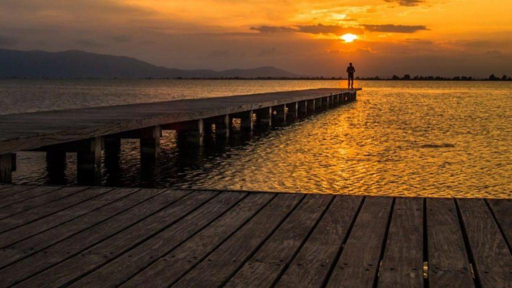 Puesta de sol en Delta del Ebro