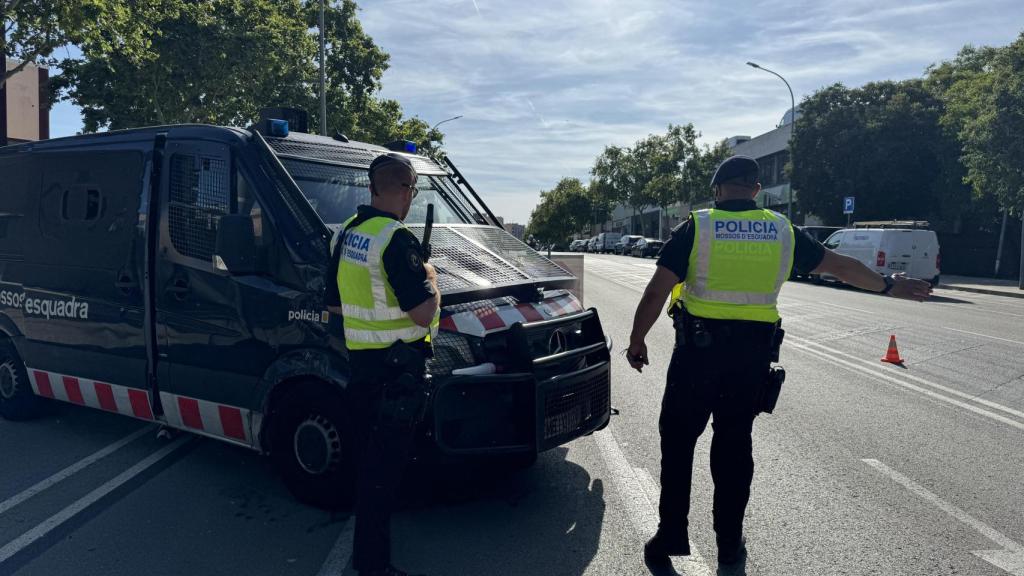 Macrodipositivo de Mossos a l'Hospitalet, Cornellà i Esplugues en el marc del 'Pla Kanpai'