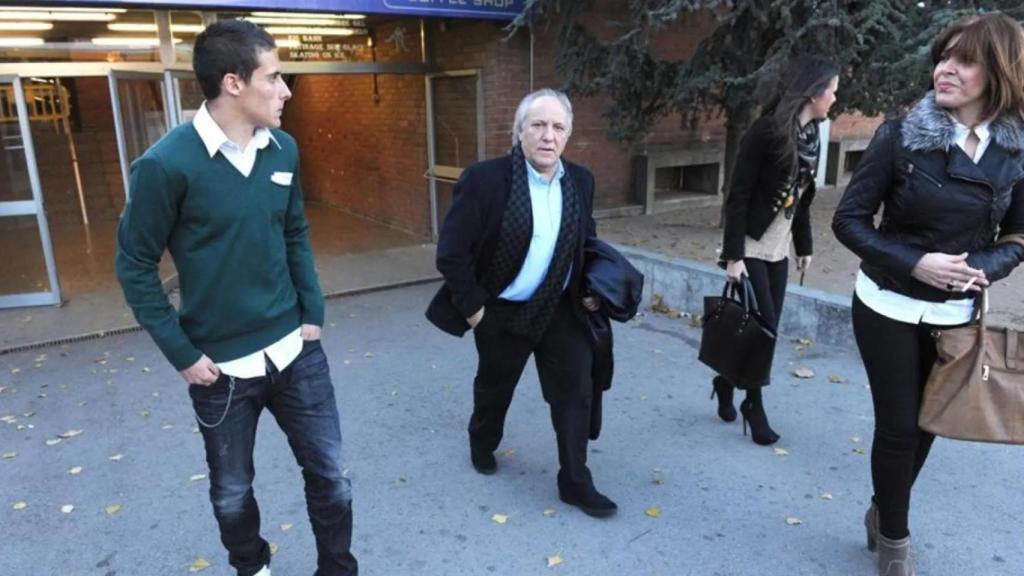 Cristian Tello, con su agente Josep Maria Orobitg