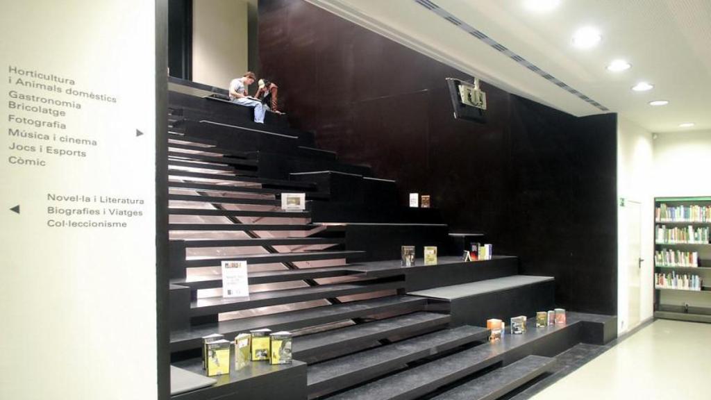 Interior de la Biblioteca Sant Antoni - Joan Oliver