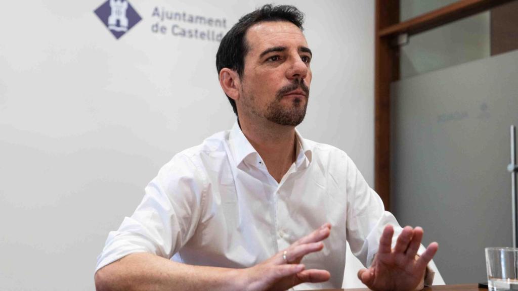 Manu Reyes durant l’entrevista amb Metrópoli