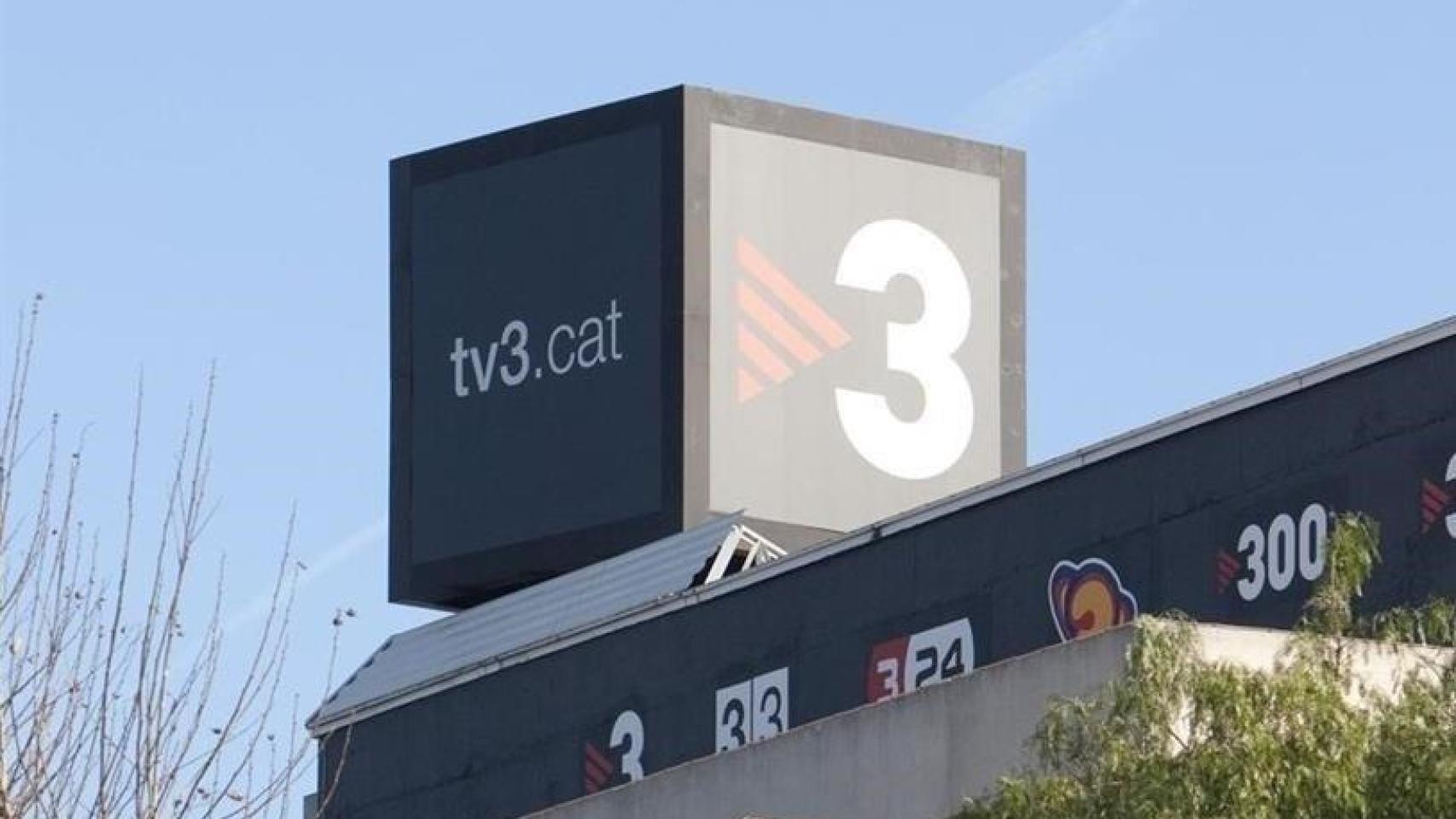 Fachada de los estudios de TV3 en Sant Joan Despí