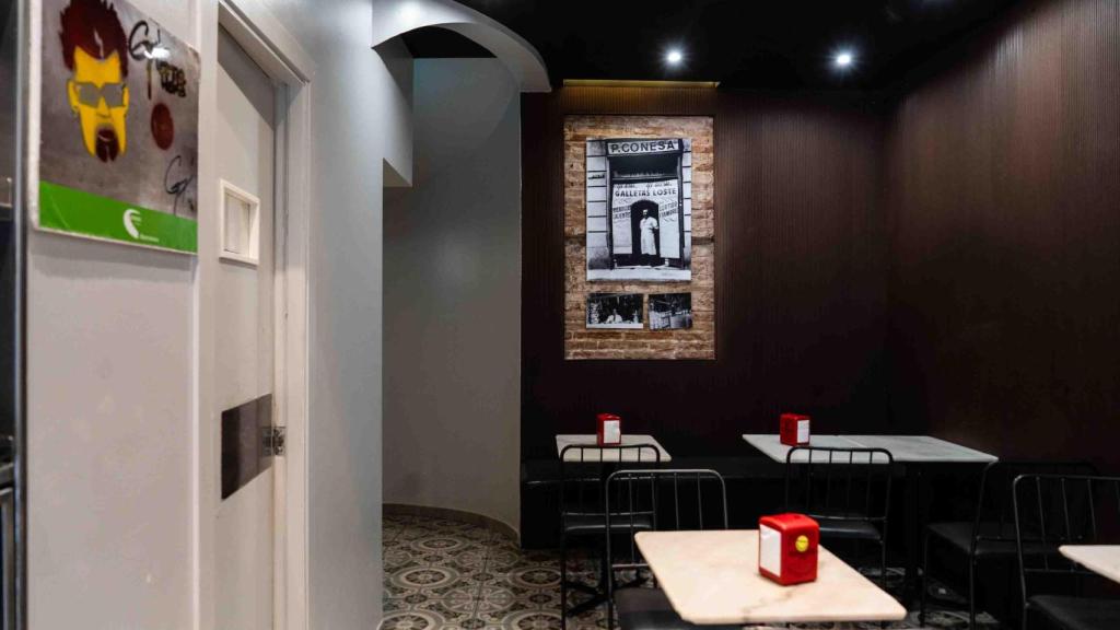 Conesa Entrepans al barri Gòtic de Barcelona