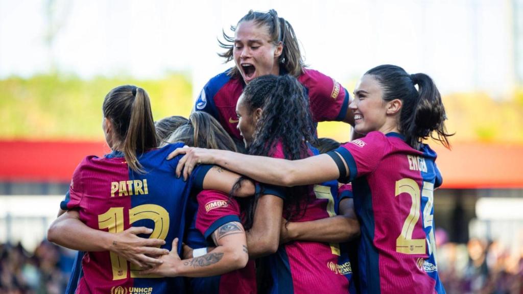Las jugadoras del Barça Femenino celebran un gol contra el Chelsea en la Champions League