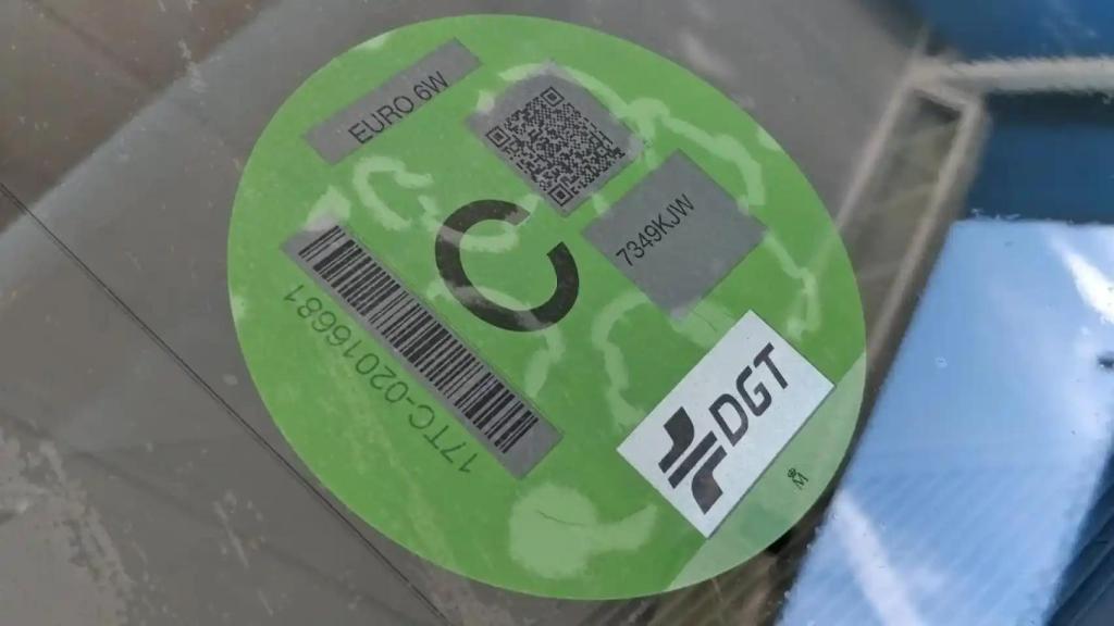 Distintivo ambiental 'B' en una imagen de archivo