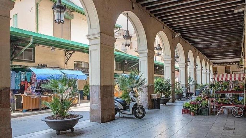 La plaza de les Palmeres de Sant Andreu