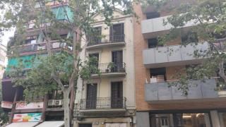 Finca de la calle de la marina, 318